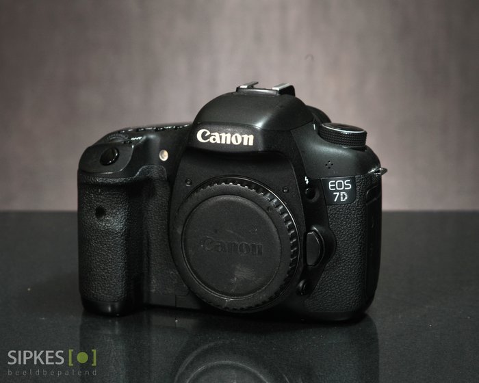 Canon EOS 7D body met doos Digitalt refleks kamera (DSLR)