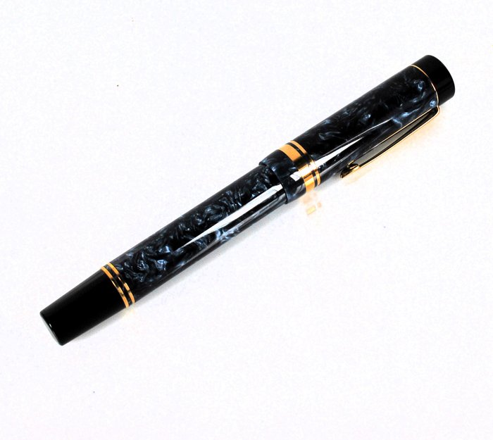 Parker - Duofold Centennial Marble Blue pennino in Oro massiccio 18 KT - Fyldepen