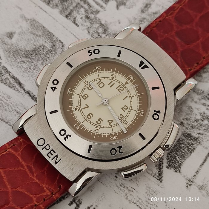 Lip - Orologio 2 in 1 Boussole Explorer **( Modello Lip )** - Ingen mindstepris - Unisex - 2011-nu