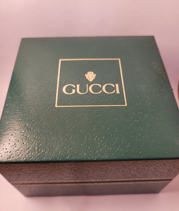 Gucci - 1100l - Ingen mindstepris - Kvinder - 1990-1999