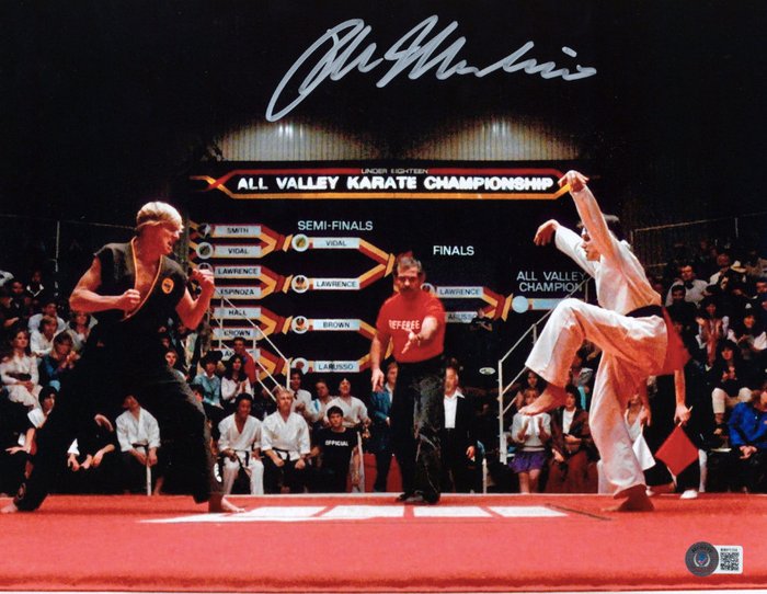 The Karate Kid - Ralph Macchio - Signed 28x35 cm Photo with Beckett COA