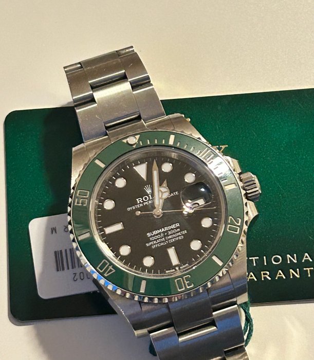 Rolex - Submariner Date 41 - 126610LV - Unisex - 2020+