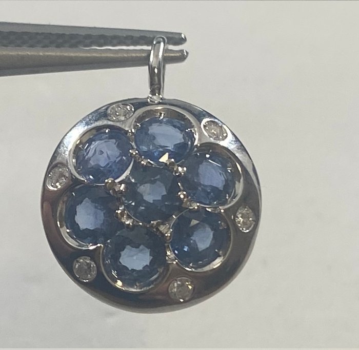 Ingen mindstepris - Vedhæng - 18 kraat Hvidguld -  1.46ct. tw. Safir - Diamant