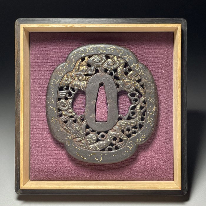 Katana - Dragon Nanban Style Large TSUBA, 龍南蛮鍔, Jernbagside, Edo-periode, 84x78x4,4 mm 130g - Japan - Edo-perioden (1600-1868)