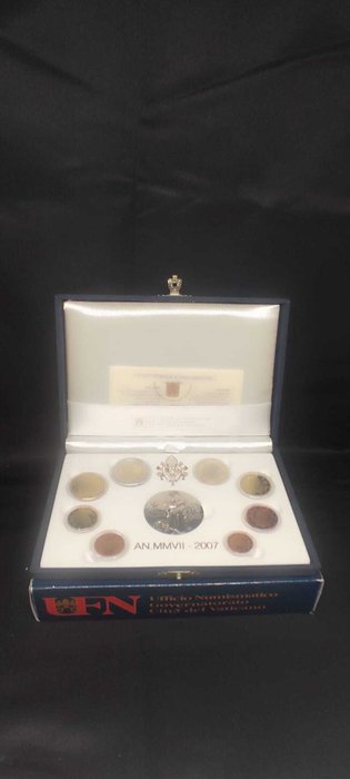 Vatikanstaten. Proof Set 2007 (incl. medaglia in argento)  (Ingen mindstepris)