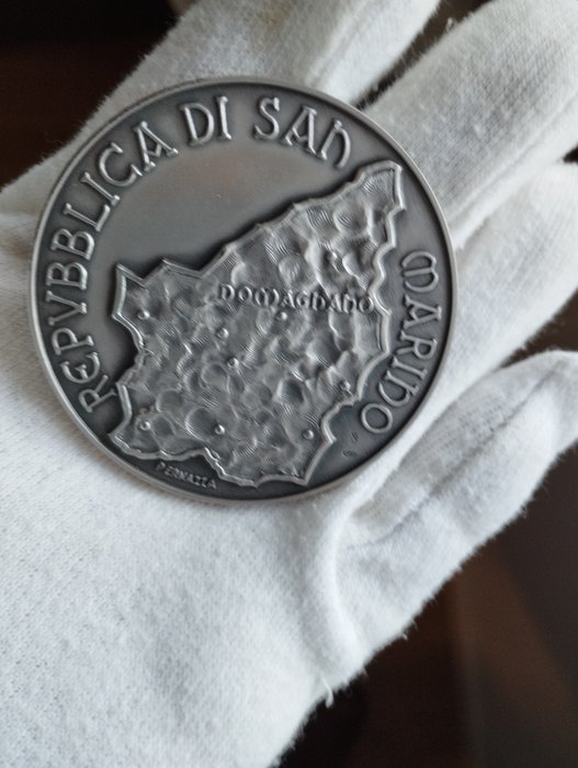 San Marino. Silver medal 1995 Il Tesoro di Domagnano  (Ingen mindstepris)