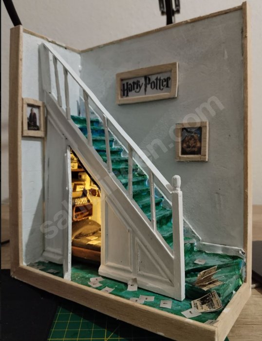 Handmade  - Diorama Diorama Harry Potter's Understairs Room