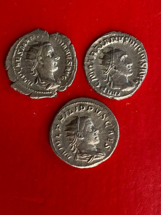 Romarriket. Lot of 3 AR Antoniniani incl.: Gordiano III, Trajano Decio  Filippo II  (Ingen mindstepris)