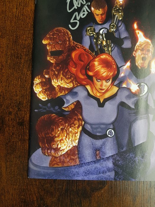 Fantastic Four #1 - Signed By story creator Dan Slott - With COA - 1 Signed comic/2018