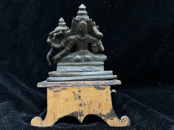 Narasimha og ægtefælle - Bronze - Indien - 19. århundrede