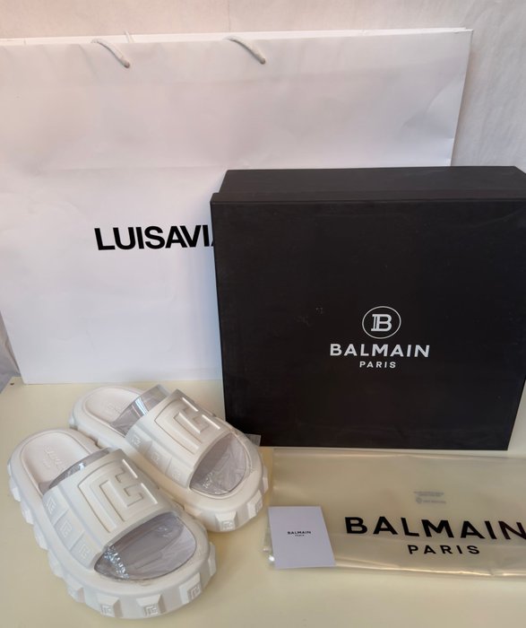 Balmain - Sneakers - Størelse: Shoes / EU 44