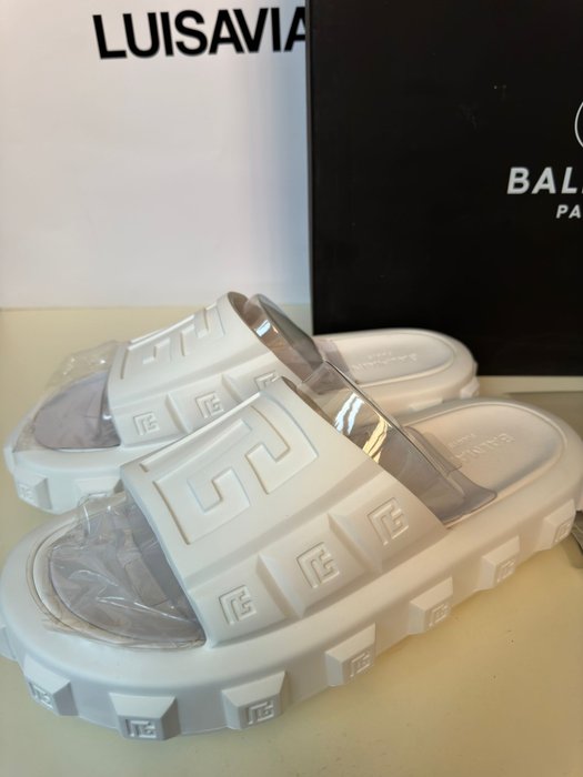 Balmain - Sneakers - Størelse: Shoes / EU 44