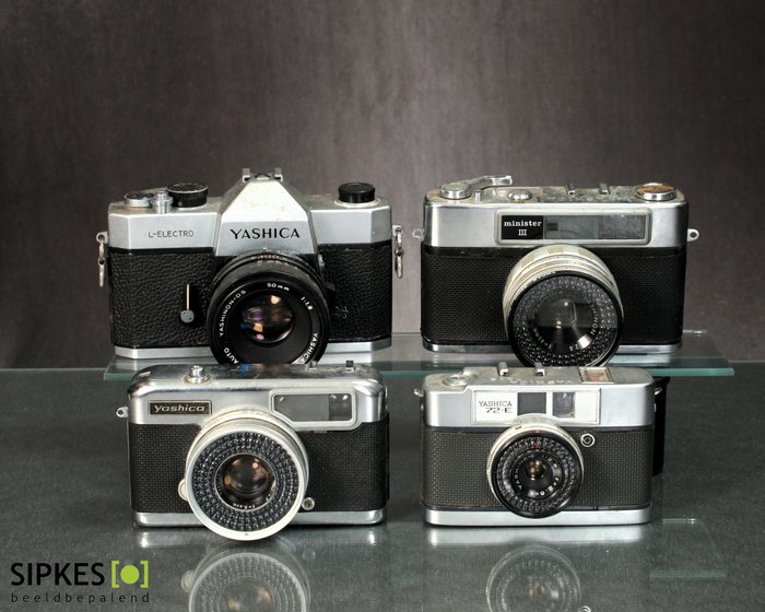 Yashica 4 Diverse modellen (Parts) - Zie omschrijving - Analogt kamera