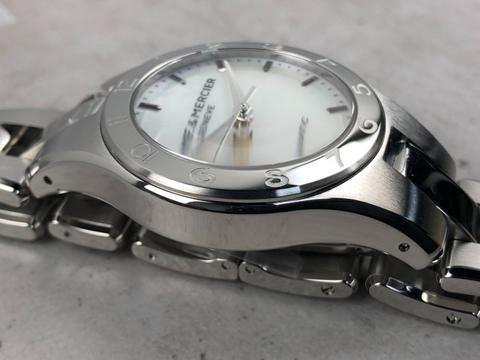 Baume  Mercier - Linea Mother of Pearl Automatic - M0A10035 - Kvinder - 2011-nu