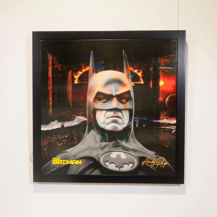 "The Batman" - Digital Art Work on Canvas - Exclusive 1/10 Worlwide  -Artist Andy Pop - Spain - Art Work Size  85 x 85  cm - Luxury Wooden Framed  - Signed by The Artist  Original Certificate - 100% New items. - Secure Shipping on Museum Box