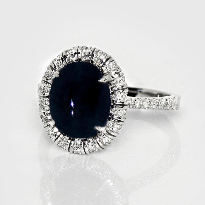 Ingen mindstepris - Ring - 14 karat Hvidguld -  4.00ct. tw. Safir - Diamant - IGI 3,55 ct Deep Blue