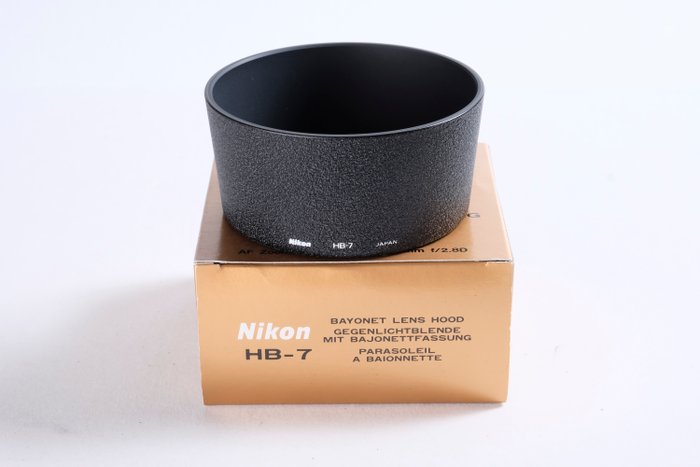 Nikon Lot accessoires : Pare soleil + Dos F801 + Filtres Nikon Analogt kamera