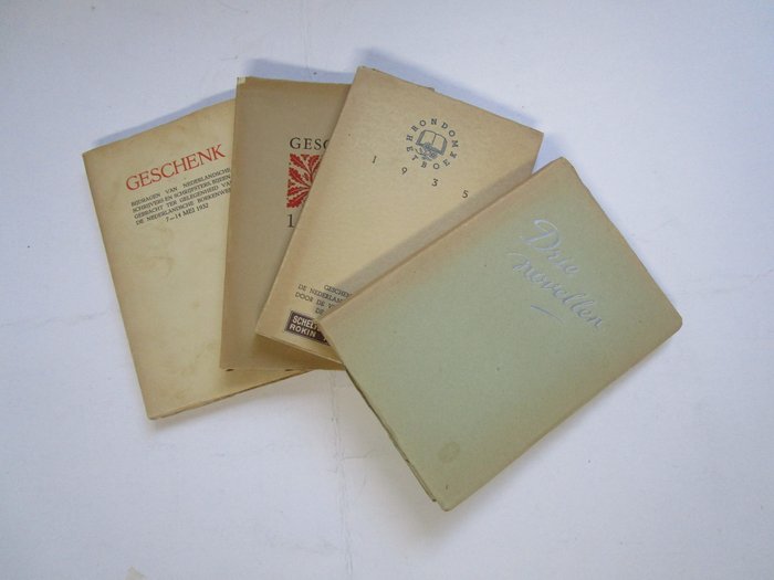 Boekenweek; Roel Houwink CJ Kelk ea - Lot met 4 boekenweekgeschenken: 1932/ 1933/ 1935(met omslag en boekenlegger) en 1938 - 1932-1938