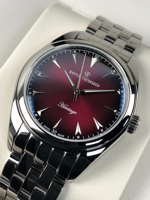 Revue Thommen - Heritage Red Dial Automatic - 21010.2136 - Mænd - 2011-nu