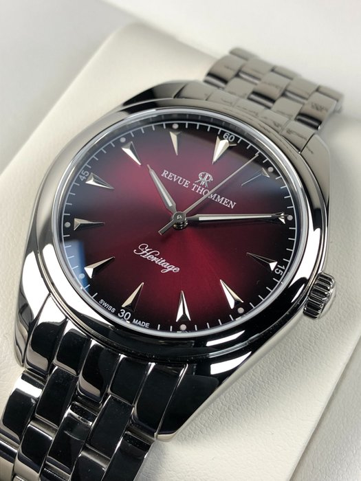 Revue Thommen - Heritage Red Dial Automatic - 21010.2136 - Mænd - 2011-nu