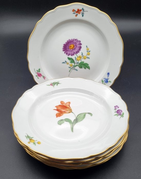 Meissen - Bordservice - Blomsterdekoration med guldkant 6 x desserttallerkener ca 18 cm. - Porcelæn