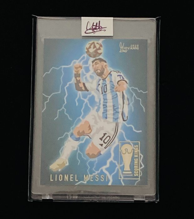 2023 Custom Card Giovanni Pivetta Lionel Messi Limited Edition /23 - Double Signed by The Artist - 1 Card - Næsten så god som ny (NM)