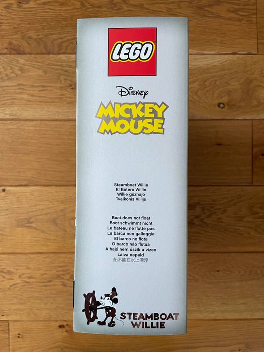 Lego - Ideas - 21317-1 - Lego Ideas - Disney Mickey Mouse - Steamboat Willie - 2010-2020