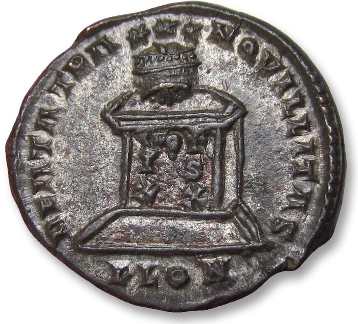 Romarriket Constantine I (AD 306-337) Follis Londinium (London) mint 320-321 AD - mintmark PLON - BEATA TRANQVILLITAS reverse -