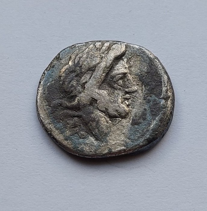 Romerska republiken. T. Cloelius 98 BC. Quinarius Rome  (Ingen mindstepris)