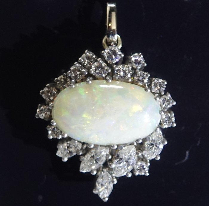 Vedhæng - 14 karat Hvidguld -  3.35ct. tw. Opal - Diamant