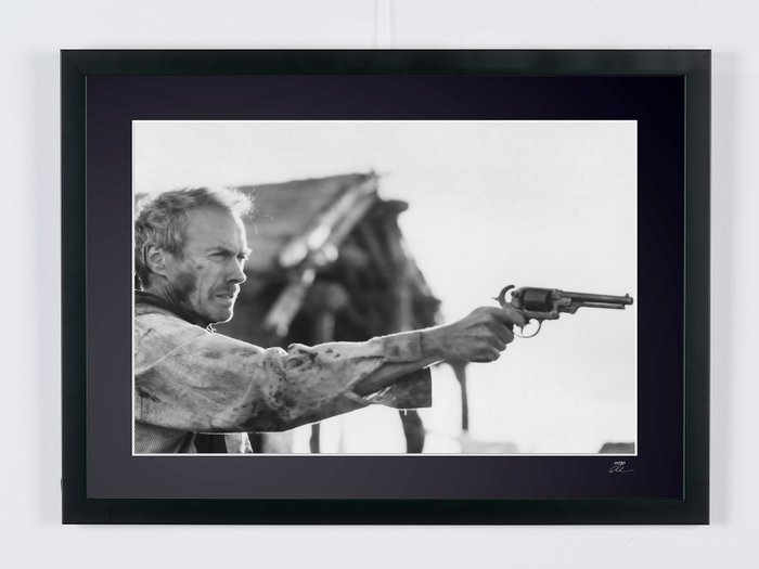 Clint Eastwood - "Impitoyable 1992" - Fine Art Photography - Luxury Wooden Framed 70X50 cm - Limited Edition Nr 01 of 30 - Serial ID 17223 - Original Certificate (COA) Hologram Logo Editor and QR Code - 100% New items