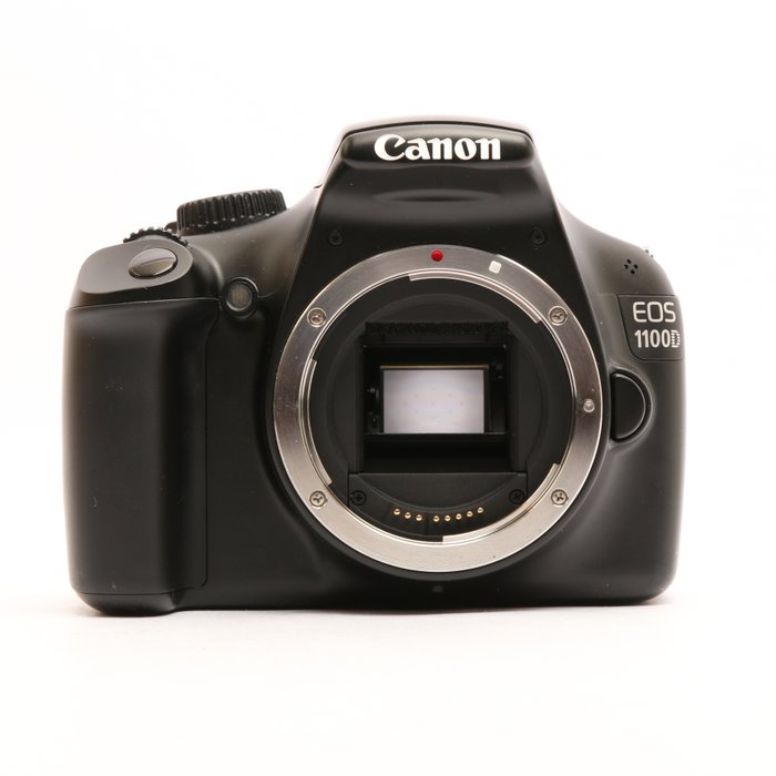 Canon EOS 1100D + Canon EF-S 18-55mm lens + Samsonite snuittas Digitalt refleks kamera (DSLR)