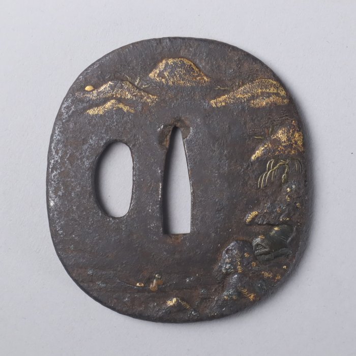 Fiskelandskab Guld Indlæg Sword Guard 98g med trækasse - Japan - Edo-perioden (1600-1868)