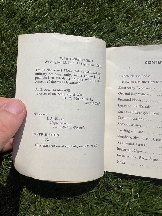 Official WW2 US Army Soldiers French Language Guide - Airborne - Ranger - D-Day - Invasion of Normandy - France liberation - Infantry - 1943