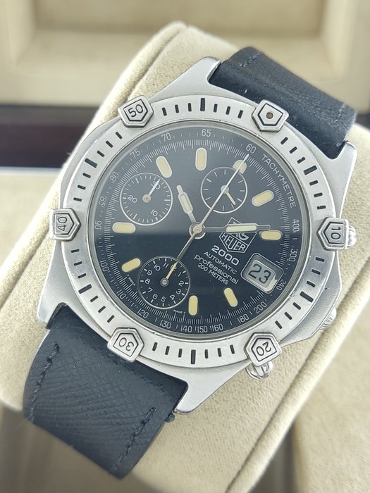 TAG Heuer - 2000 Series - 169.306/1 - Mænd - 1980-1989