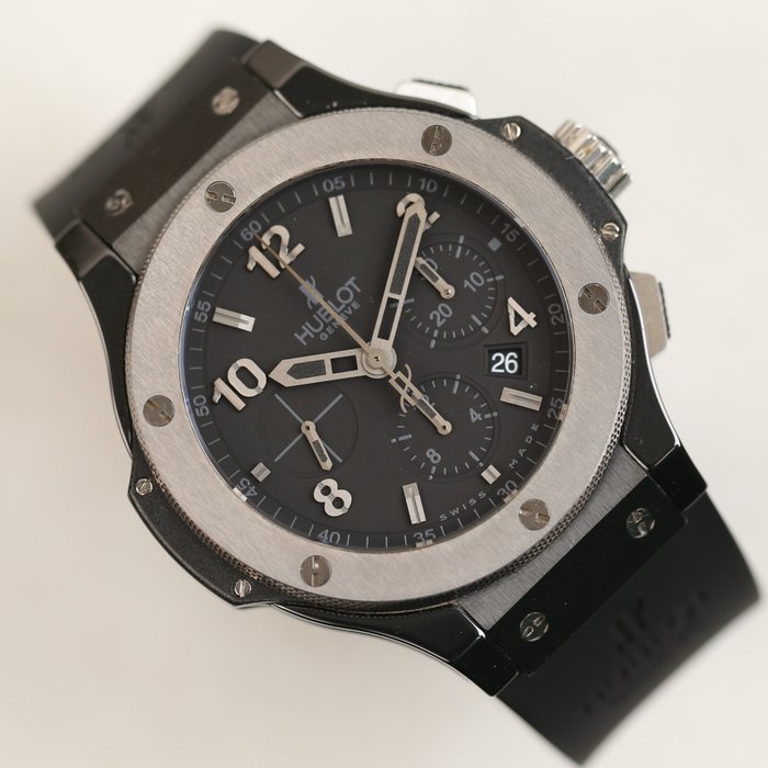 Hublot - Big Bang Ice Bang Chronograph - 301.CT.130.RX - Mænd - 2011-nu