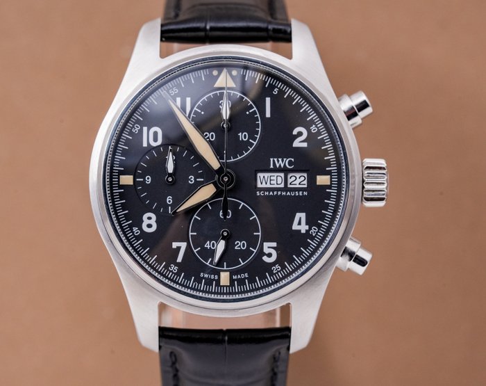 IWC - Pilot Spitfire Chronograph - IW387901 - Mænd - 2011-nu