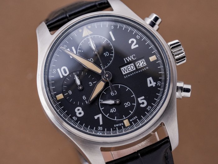 IWC - Pilot Spitfire Chronograph - IW387901 - Mænd - 2011-nu