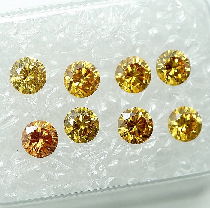 8 pcs Diamant  (Naturfarvet)  - 1.00 ct - Fancy vivid Orange - SI1, VS1 - Gem Report Antwerp (GRA)