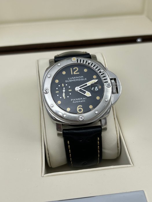 Panerai - Luminor Submersible - PAM00024 - Mænd - 1990-1999