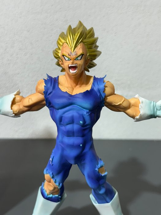 Dragon Ball - Figure of Vegeta, made by Banpresto - IN BOX, NEW! Rare, imported from Japan