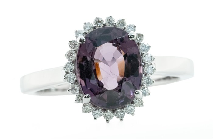 Ring - 18 kraat Hvidguld, Deep Purplish Pink (Burma) -  2.79ct. tw. Spinel - Diamant - 0,24 ct - SI