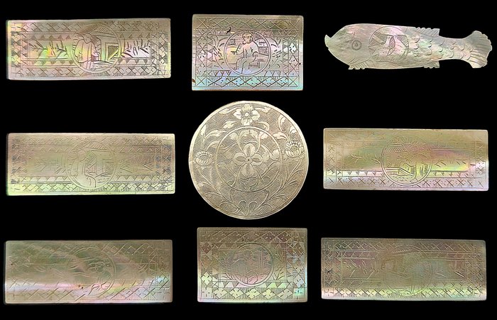 Kina Brilliant Carved Mother of Pearl Gaming Tokens (9x)  (Ingen mindstepris)