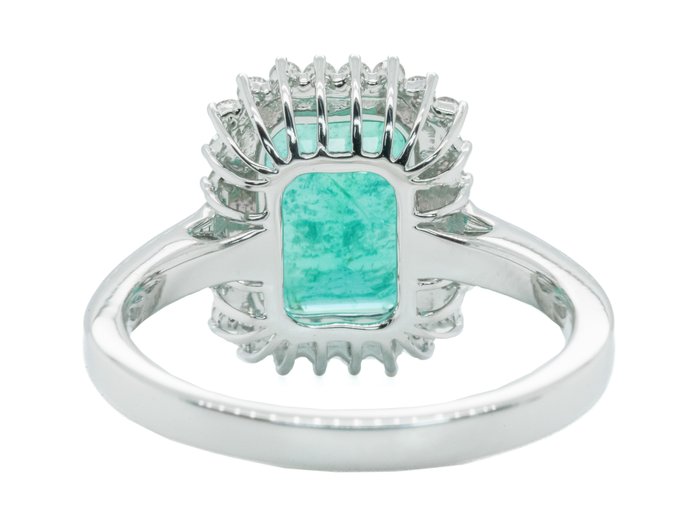 Ingen mindstepris - Ring - 18 kraat Hvidguld, Intens Green (Zambia) -  3.21ct. tw. Smaragd - Diamant - 0,29 ct - SI