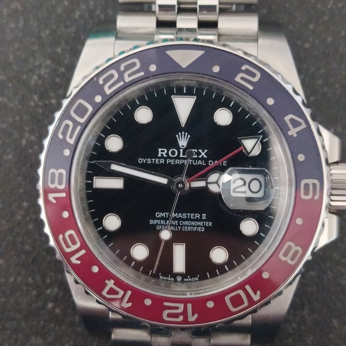 Rolex - GMT-Master II Pepsi - 126710BLRO - Mænd - 2011-nu