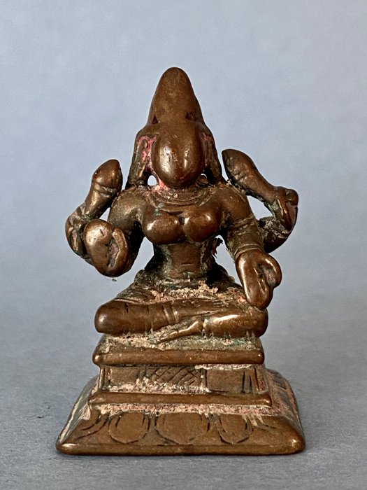 Lakshmi kvindelig guddom - Engangs voks bronze støbning - Indien - Mogulriget (1526-1857)