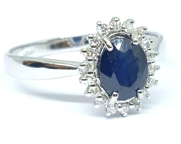 Ingen mindstepris - Ring - 18 kraat Hvidguld -  060ct tw Safir - Diamant