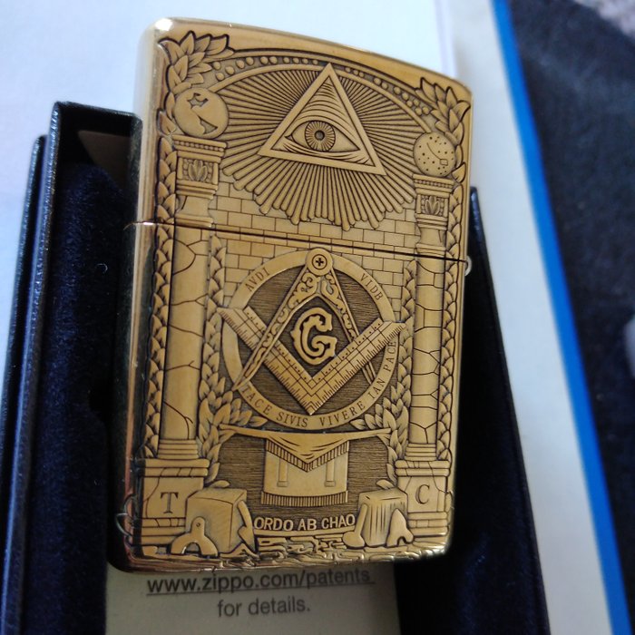 Zippo - Gottes Auge - Erschaffer der Welt - Freimauer - armor case - golden brass new - Lommelighter - Stål (rustfrit)