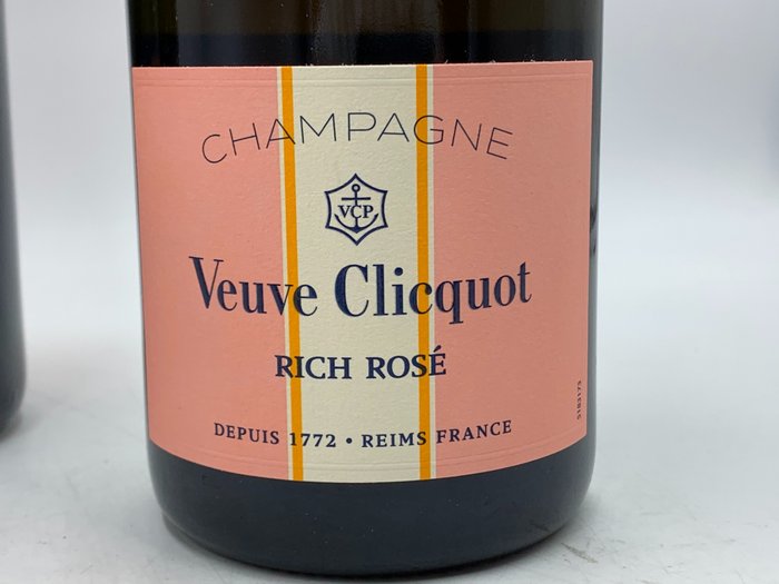 Veuve Clicquot, Rich On Ice - Champagne Rosé - 3 Flasker (0,75 L)