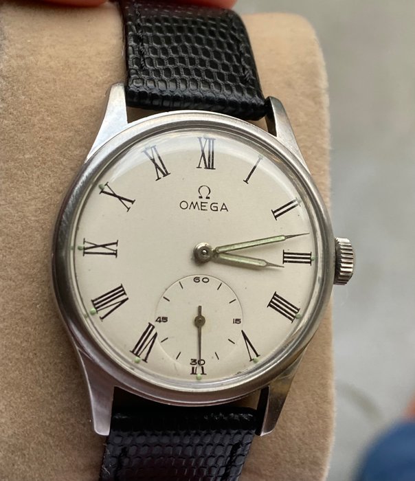 Omega - Omega Suverän - Ingen mindstepris - 2400-2 - Mænd - 1901-1949